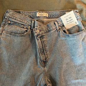 Never worn, brand new out of package Abercrombie ultra high rise straight jeans